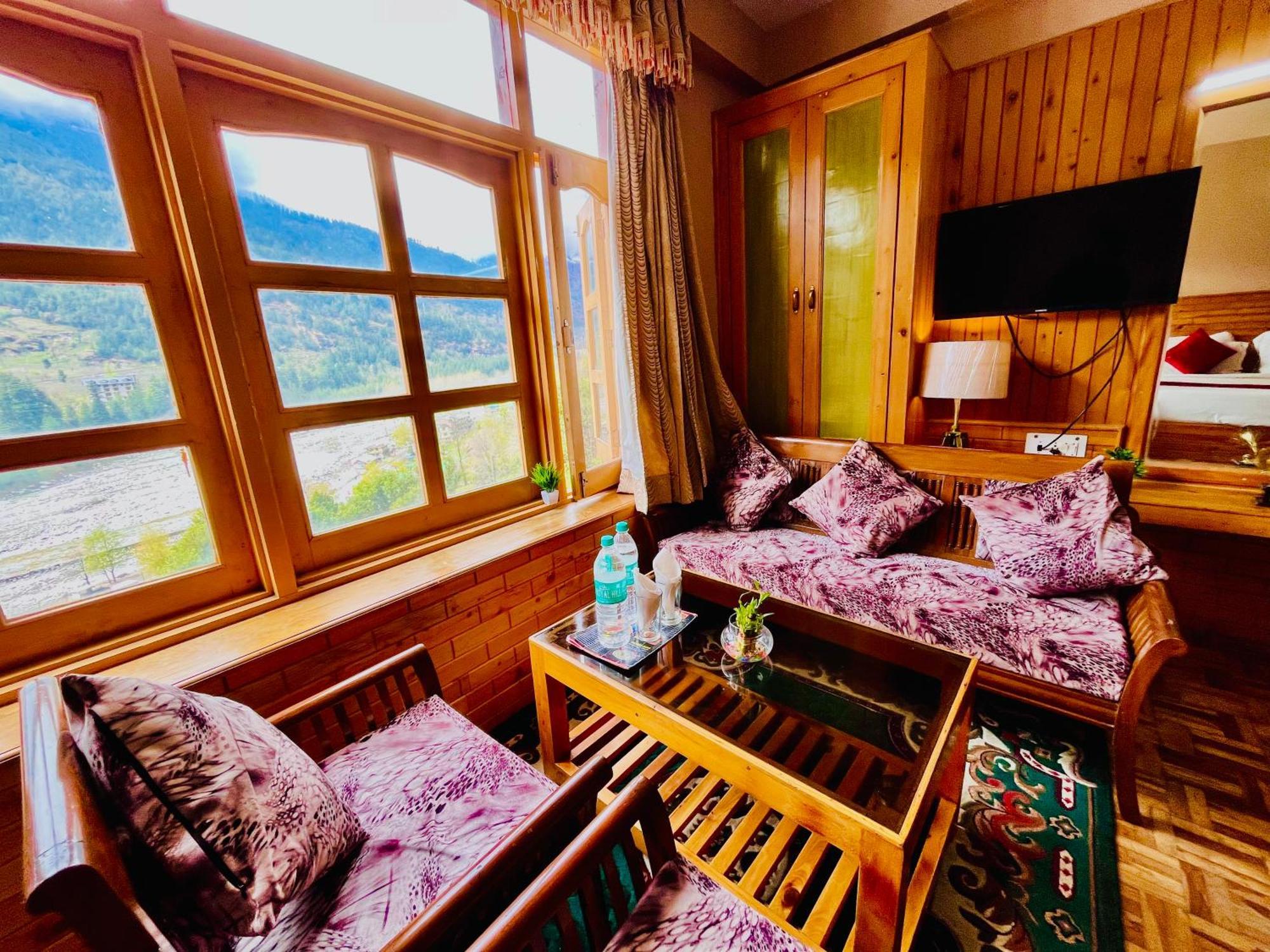 The Hollywood Vibes - #Riverview #Premium Rooms #Prime Location #Most Awarded #Parking #Top Rated #Open Terrace #Best Selling Hotel In Manali Exteriör bild