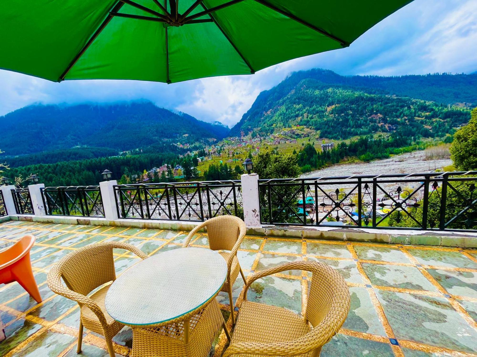 The Hollywood Vibes - #Riverview #Premium Rooms #Prime Location #Most Awarded #Parking #Top Rated #Open Terrace #Best Selling Hotel In Manali Exteriör bild